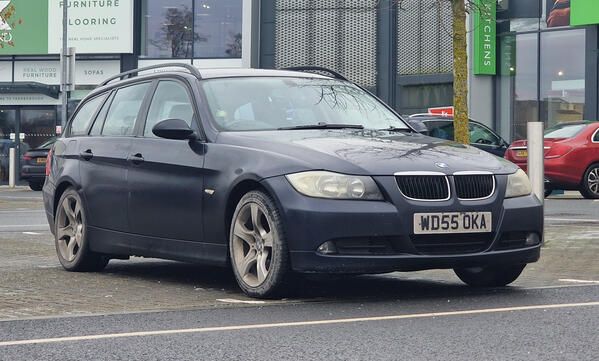 2005 BMW 320D